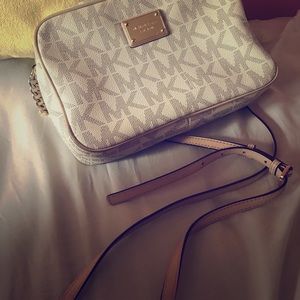 Michael Kors Crossbody bag